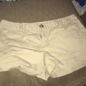 Mossimo khaki shorts